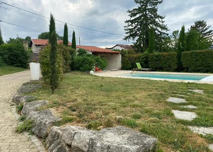 Les Berouds 3* Salaise-sur-Sanne